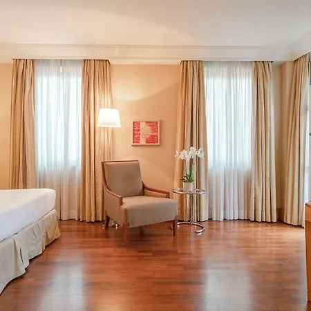 Mate Collection Mia, Colosseum Отель