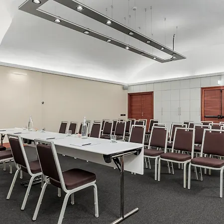 Mate Collection Mia, Colosseum Отель